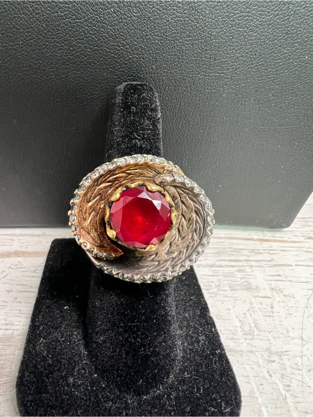 Vintage Brutalist Ruby Red Selenium Art Glass Cocktail Ring Size 5.5 B1